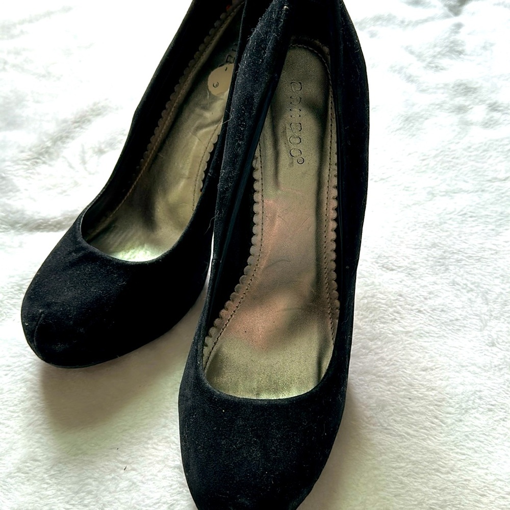Women’s Shoes